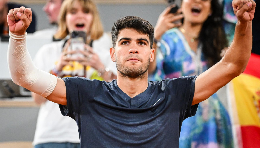 EuropaPress 5988454 carlos alcaraz of spain celebrates his victory during the first day of