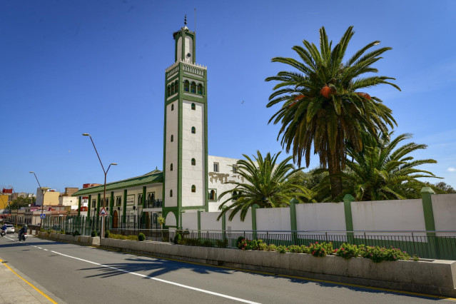 Archivo - La mezquita de Sidi Embarek en Ceuta, a 12 de marzo de 2024, en Ceuta (España).