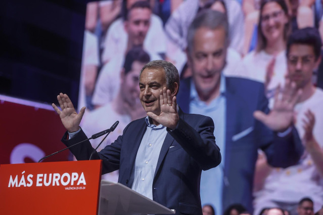 El expresidente del Gobierno José Luis Rodríguez Zapatero en un acto de campaña reciente
