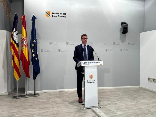 El vicepresidente y portavoz del Govern, Antoni Costa, en rueda de prensa.