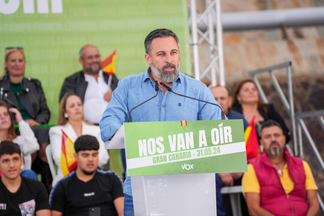 El presidente de VOX, Santiago Abascal, durante un acto de campaña de VOX, en los Jardines de los Puertos Atlánticos, a 31 de mayo  de 2024, en Las Palmas de Gran Canaria, Gran Canaria, Canarias (España). Abascal ha viajado hasta Canarias para participar