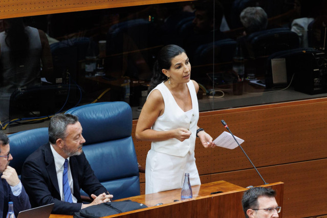 La portavoz de Vox en la Asamblea de Madrid, Rocío Monasterio, interviene durante un pleno en la Asamblea de Madrid, a 6 de junio de 2024, en Madrid (España).