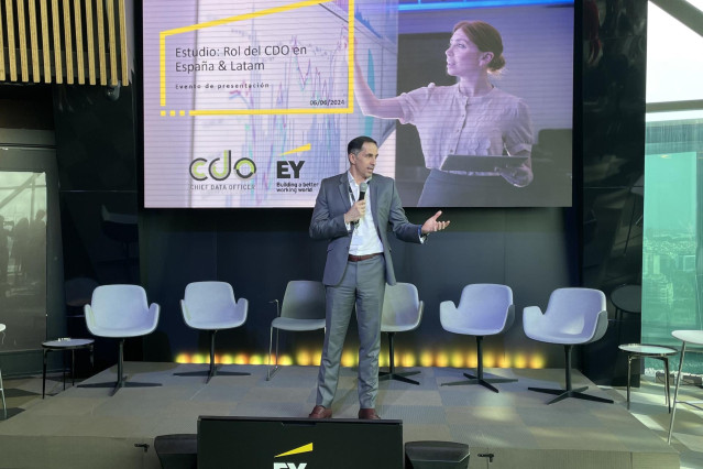 Los directores de datos, pieza 