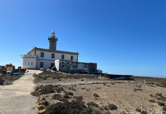 Archivo - Instalaciones en la Isla de Alborán.