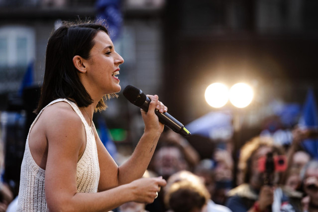 La cabeza de lista de Podemos a las elecciones europeas, Irene Montero, durante el acto de cierre de campaña de Podemos para los comicios europeos, en la plaza de Pedro Zerolo, a 7 de junio de 2024, en Madrid (España).