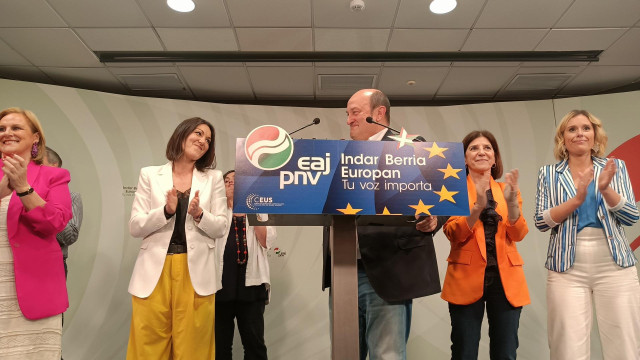 PNV en Sabin Etxea