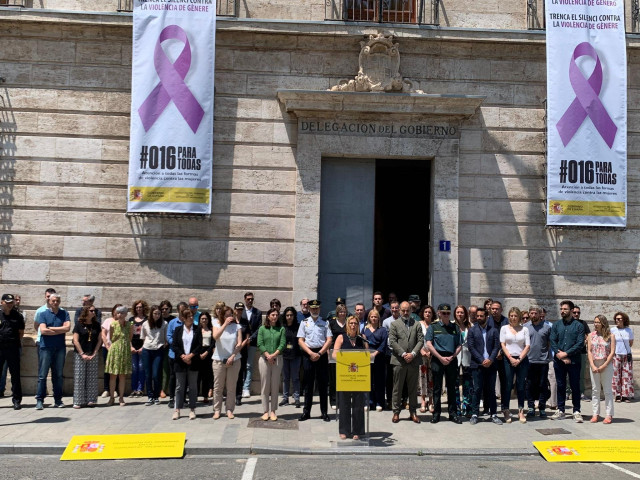 Concentración ante Delegación del Gobierno por el crimen de Benaguasil