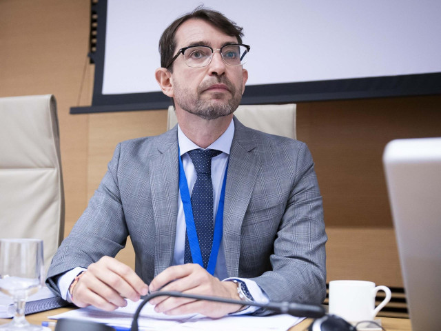 Antonio Olivera, exviceconsejero de la Presidencia del Gobierno de Canarias y director de Gabinete del ministro de Política Territorial, comparece en la Comisión de Investigación del Congreso sobre la adquisición de material sanitario.