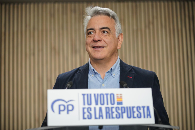 El presidente del PP, Javier de Andrés