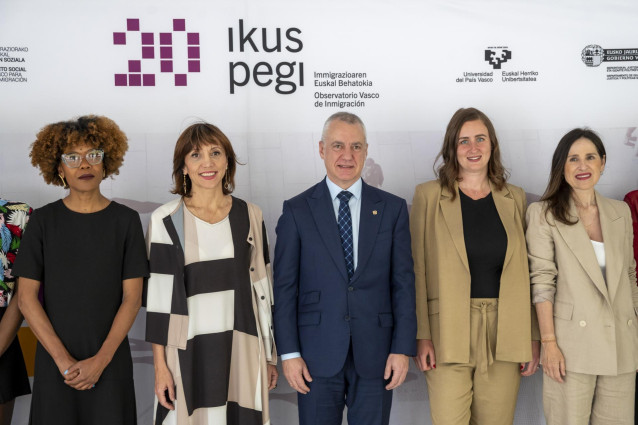 Celebración del XX aniversario del Observatorio Vasco de Inmigración-Ikuspegi, en Bizkaia Aretoa de Bilbao