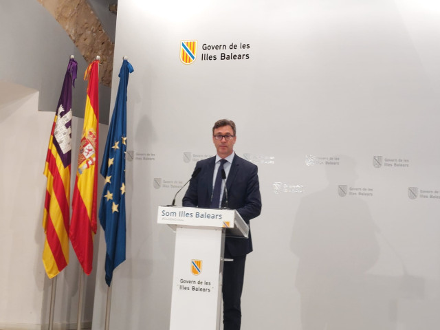 El portavoz del Govern, Antoni Costa, en rueda de prensa