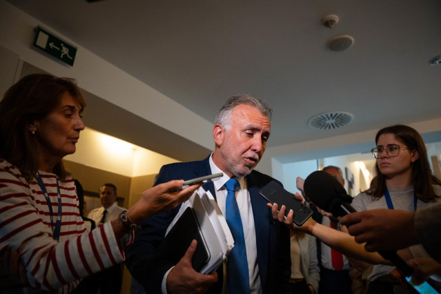 El expresidente del Gobierno de Canarias y Ministro de Política Territorial y Memoria Democrática, Ángel Víctor Torres