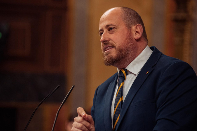 Archivo - El diputado de Vox, David García Gomis, durante una sesión plenaria, en el Congreso de los Diputados, a 12 de marzo de 2024, en Madrid (España).