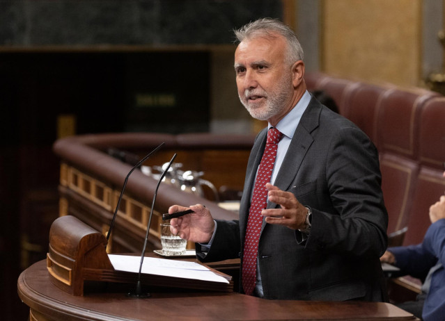 Archivo - El ministro de Política Territorial y Memoria Democrática, Ángel Víctor Torres.