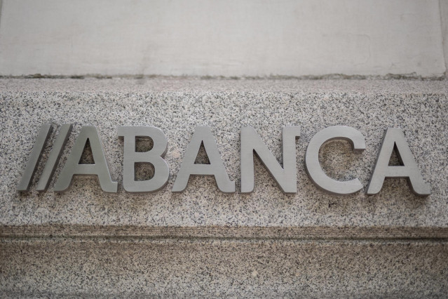 Una de las oficinas de Abanca, a 6 de junio de 2024, en Madrid (España).