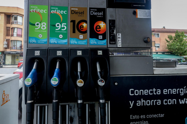 Surtidores de una gasolinera