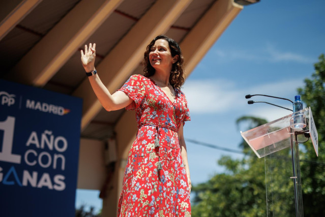 La presidenta de la Comunidad de Madrid, Isabel Díaz Ayuso, durante un acto del PP de Madrid, en el Parque de Berlín