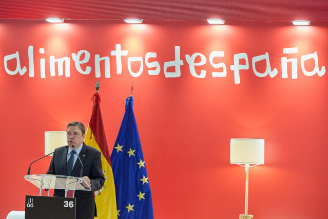 Archivo - El ministro de Agricultura, Pesca y Alimentación, Luis Planas, interviene en la inauguración de la 36ª Edición del Salón Gourmets 2023 en Madrid,
