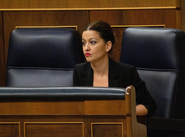 La ministra de Juventud e Infancia, Sira Rego, durante una sesión de control, en el Congreso de los Diputados, a 12 de junio de 2024, en Madrid (España).