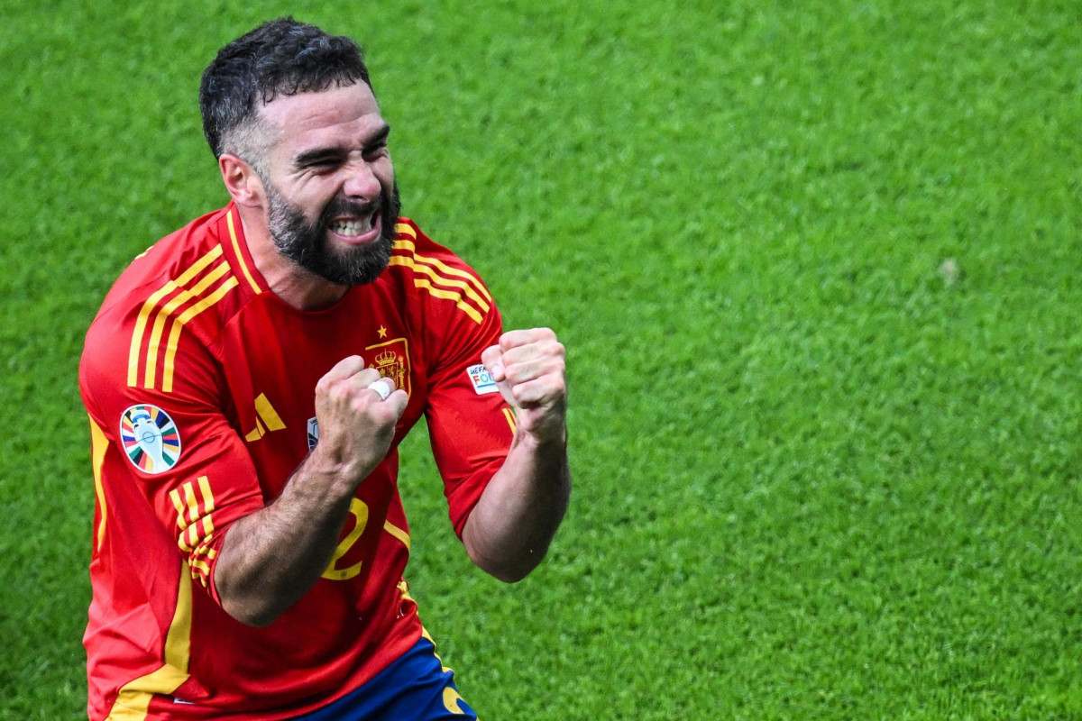 EuropaPress 6040909 15 june 2024 berlin spains dani carvajal celebrates scoring his sides third