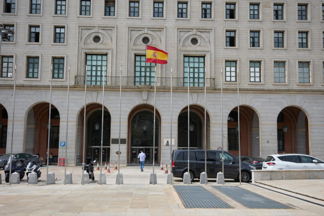 Archivo - Fachada del Ministerio de Transporte y Movilidad Sostenible.