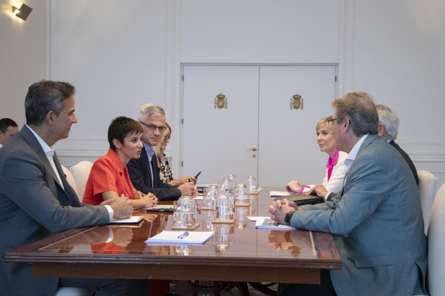 La ministra de Vivienda y Agenda Urbana, Isabel Rodríguez, en una reunión con representantes de la Confederación de Cámaras de la Propiedad Urbana en sede del Ministerio. En Madrid, a 9 de julio de 2024.