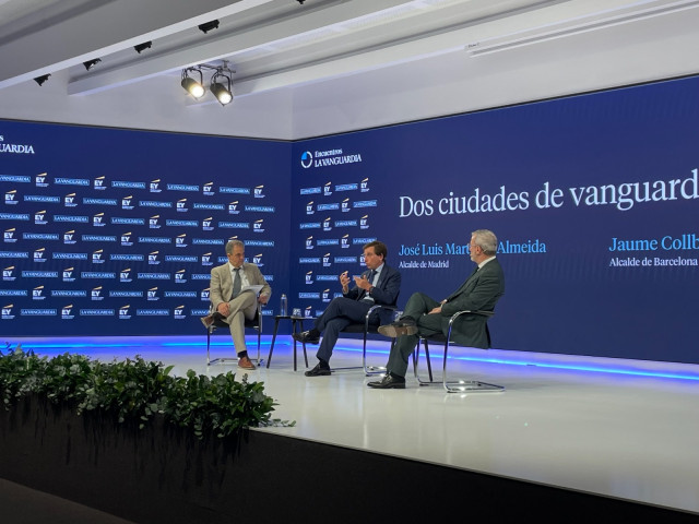 Coloquio entre el alcalde de Madrid, José Luis Martínez-Almeida, y el alcalde de Barcelona, Jaume Collboni, en la capital catalana, a 10 de julio de 2024