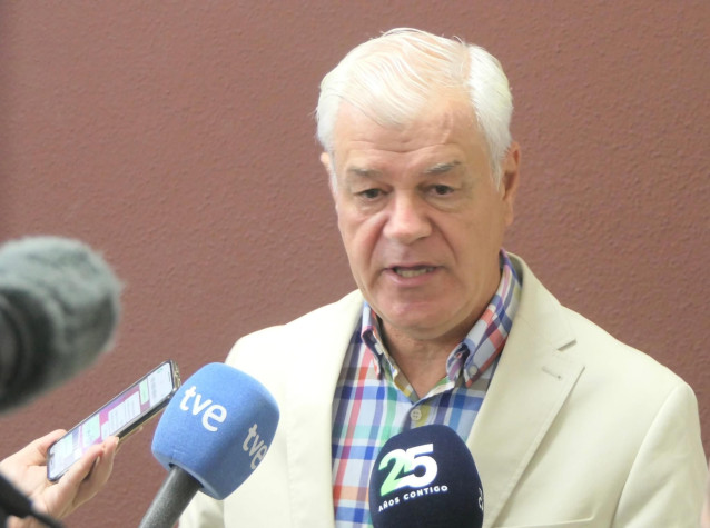 El presidente del Cabildo de El Hierro, Alpidio Armas