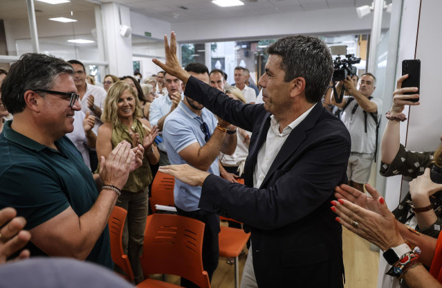 El presidente de la Generalitat Valenciana y del PPCV, Carlos Mazón, preside la reunión del Comité Ejecutivo Autonómico y de la Junta Directiva Autonómica del PPCV que se celebra en la sede