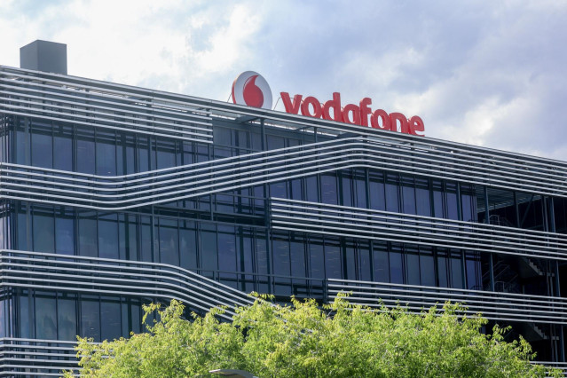 Fachada de la sede de Vodafone en Madrid.