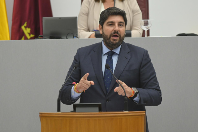 Archivo - El candidato del Partido Popular para presidir Murcia, Fernando López Miras, interviene durante la segunda reunión del debate de Investidura, en la Asamblea Regional, a 7 de julio de 2023, en Cartagena, Región de Murcia (España).