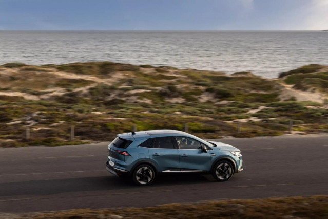 Renault abre los pedidos de su nuevo Symbioz E-Tech full hybrid, desde 33.360 euros.