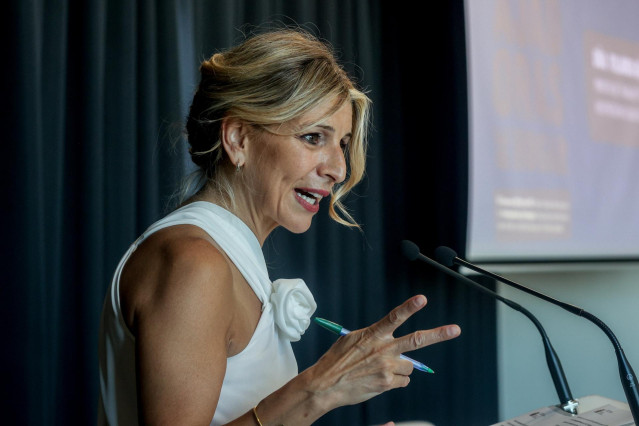 La vicepresidenta segunda y ministra de Trabajo y Economía Social, Yolanda Díaz, durante la inauguración de la jornada 'El Convenio 189 de la OIT sobre trabajo decente de las trabajadoras del hogar y cuidados: situación a dos años de su ratificación por e