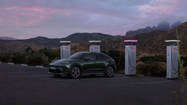 Archivo - Porsche Macan cien por cien eléctrico
