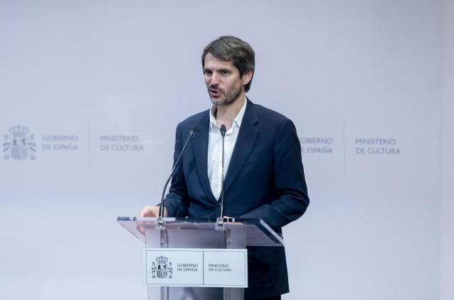 El ministro de Cultura, Ernest Urtasun, interviene durante un acto de reconocimiento a la figura de Jorge Semprún, en la sede de su Ministerio, a 11 de julio de 2024, en Madrid (España).