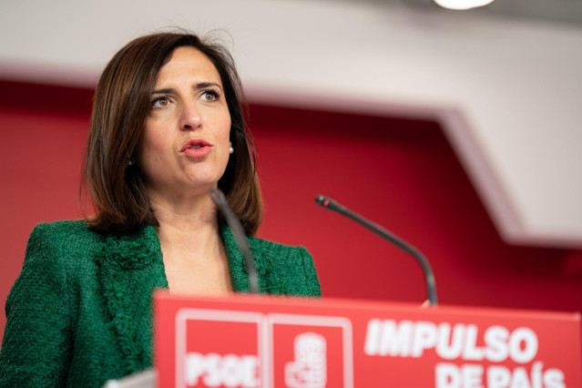 Archivo - La portavoz del PSOE, Esther Peña, ofrece una rueda de prensa para valorar los resultados de las elecciones vascas, en la sede del PSOE, a 22 de abril de 2024, en Madrid (España).