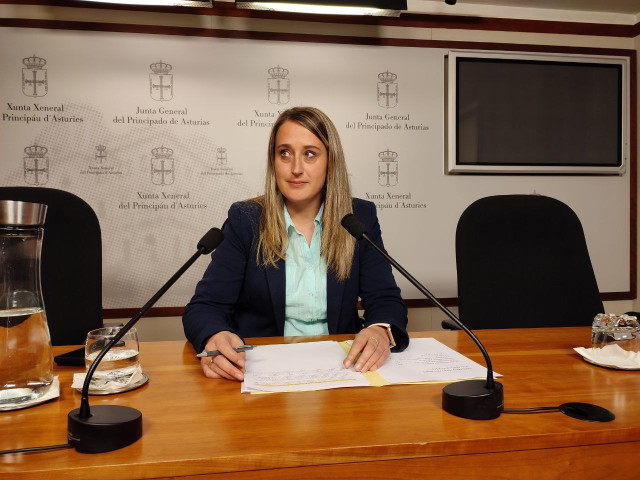 Archivo - La diputada del PP en la Junta General Cristina Vega.