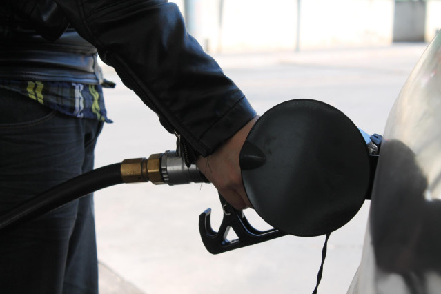 Archivo - El sector de los carburantes pide al Gobierno medidas 