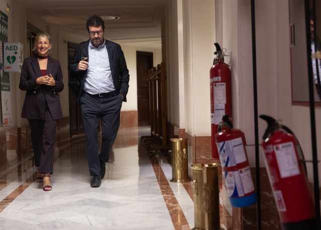 Archivo - El secretario de Estado de Trabajo, Joaquín Pérez Rey, y la vicepresidenta segunda y ministra de Trabajo, Yolanda Díaz, en una imagen de archivo