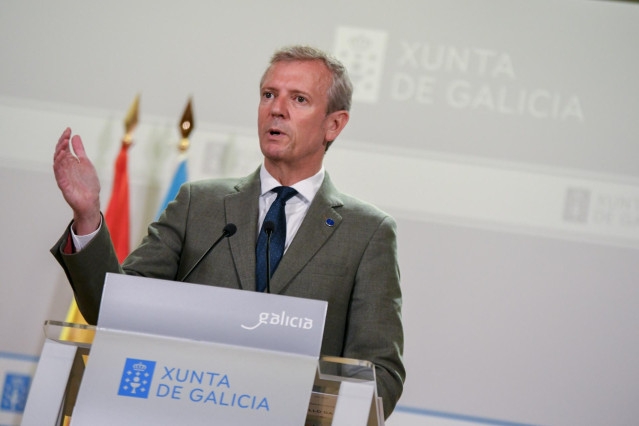 El presidente de la Xunta, Alfonso Rueda, en la rueda de prensa posterior a la reunión semanal de su Gobierno