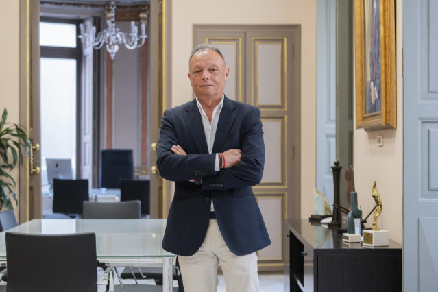 El presidente de la Confederación Empresarial de la Comunitat Valenciana (CEV), Salvador Navarro, posa para Europa Press, a 25 de julio de 2024, en Valencia, Comunidad Valenciana (España).