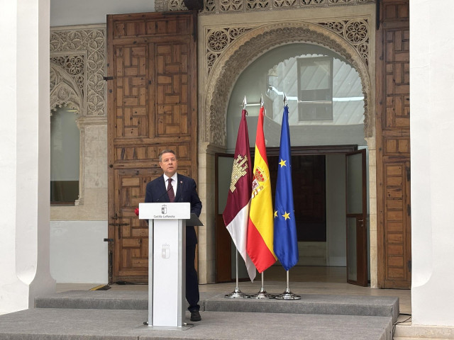 García-Page, en declaración institucional
