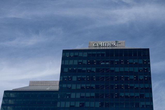 Archivo - Fachada de la sede de Cellnex Telecom en Barcelona, Catalunya (España).