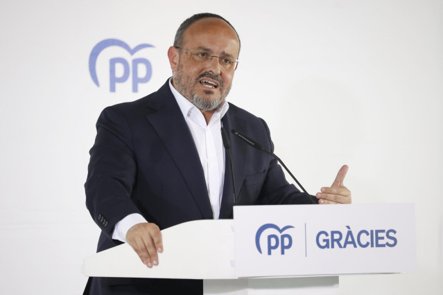 Archivo - El presidente del PP de Catalunya, Alejandro Fernández