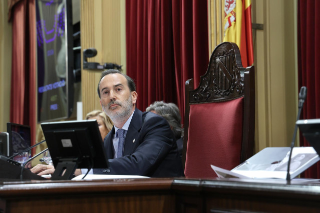 Archivo - El presidente del Parlament, Gabriel Le Senne, durante una sesión plenaria. Archivo.