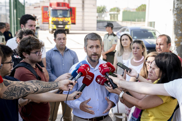 El consejero de Presidencia, Justicia y Administración Local de la Comunidad de Madrid, Miguel Ángel García Martín, atiende a los medios de comunicación, a 6 de agosto de 2024, en El Molar, Madrid (España).