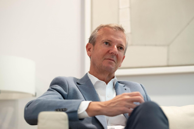 El presidente de la Xunta, Alfonso Rueda, durante la entrevista con Europa Press.
