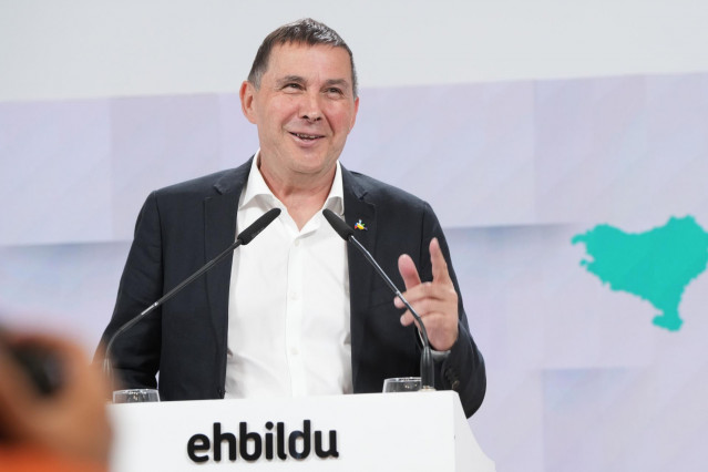 Archivo - El coordinador general de la coalición, Arnaldo Otegi.