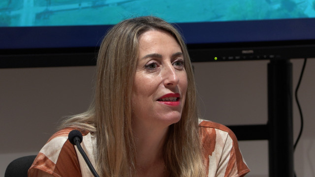 Archivo - La presidente de la Junta de Extremadura, María Guardiola