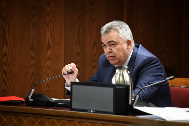Archivo - El diputado del PSOE, Santos Cerdán, comparece durante la Comisión de Investigación sobre los contratos públicos realizados durante la pandemia
